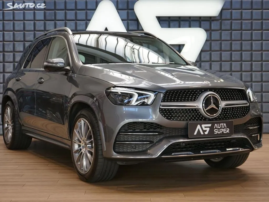 Mercedes-Benz GLE 400d 4M AMG Tažné Pano Bur HUD Image 1