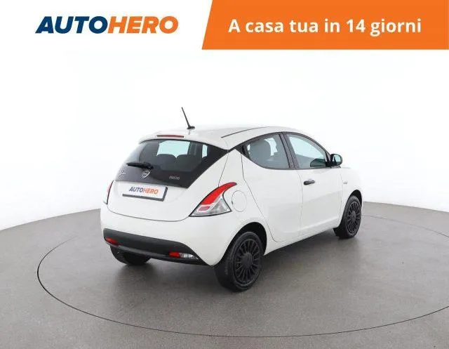 LANCIA Ypsilon 1.0 FireFly 5pS&S Hyb. Eco Silv. Image 5